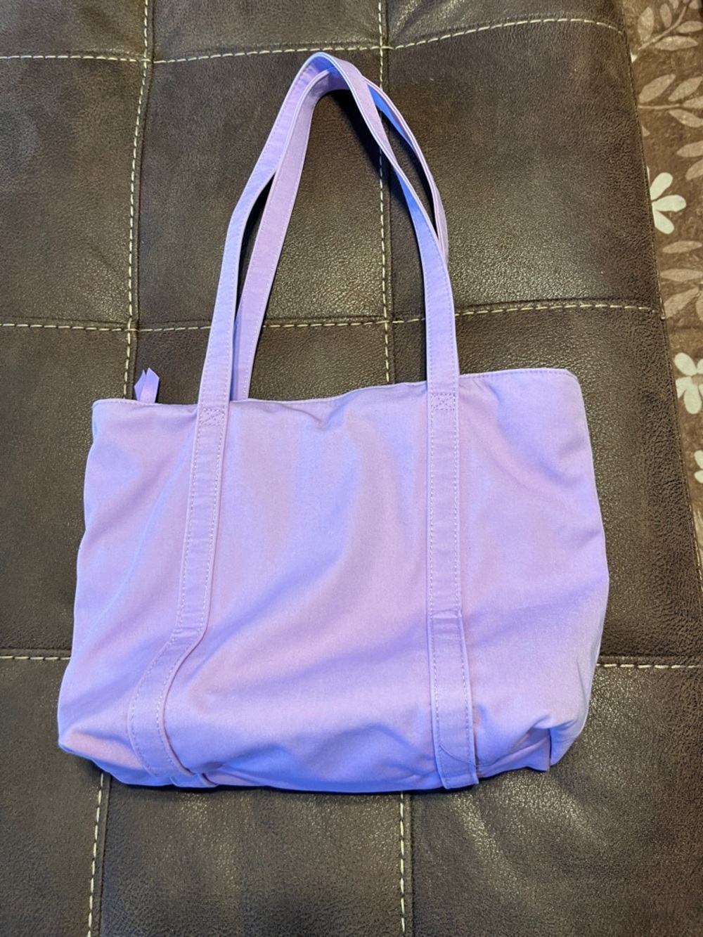 Vera Bradley Lavender Zip-Front Everyday Tote - Picture 2 of 4